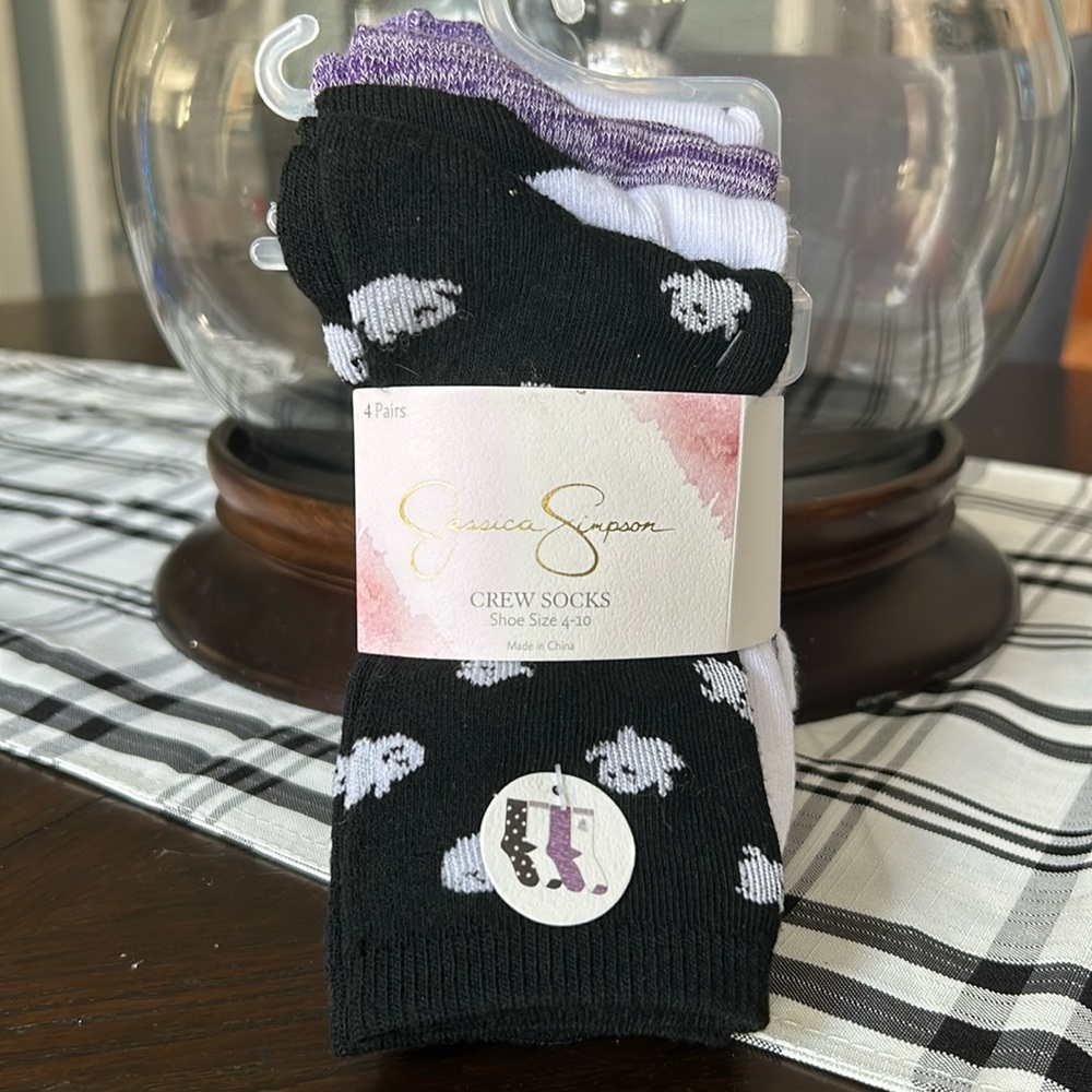 Jessica Simpson Crew Socks 4 pack
